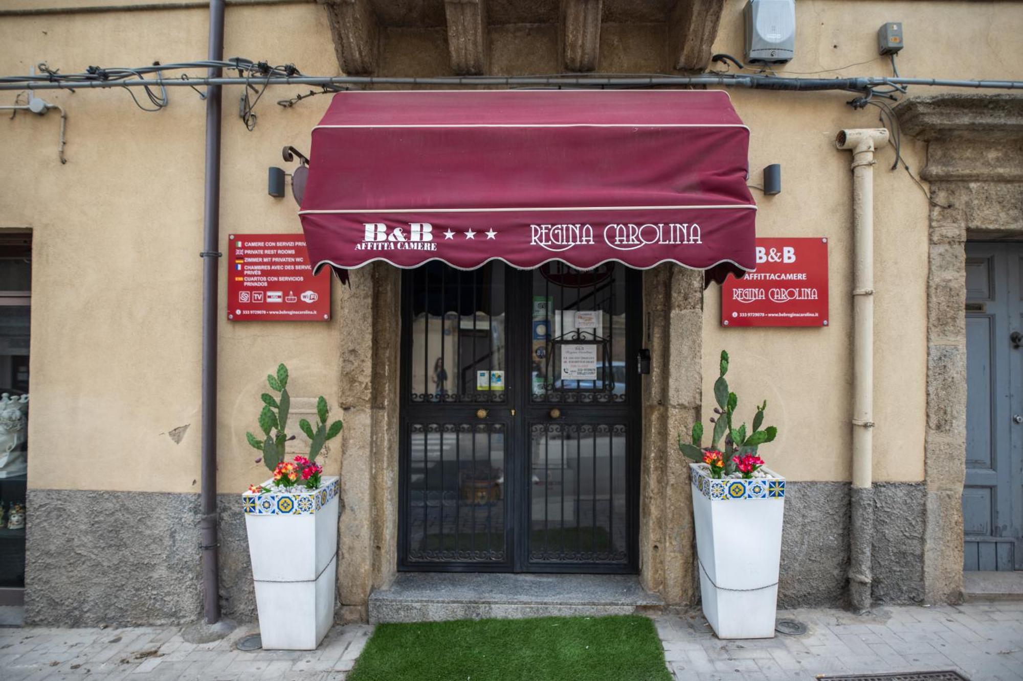 B&B Regina Carolina Caltagirone Exterior photo