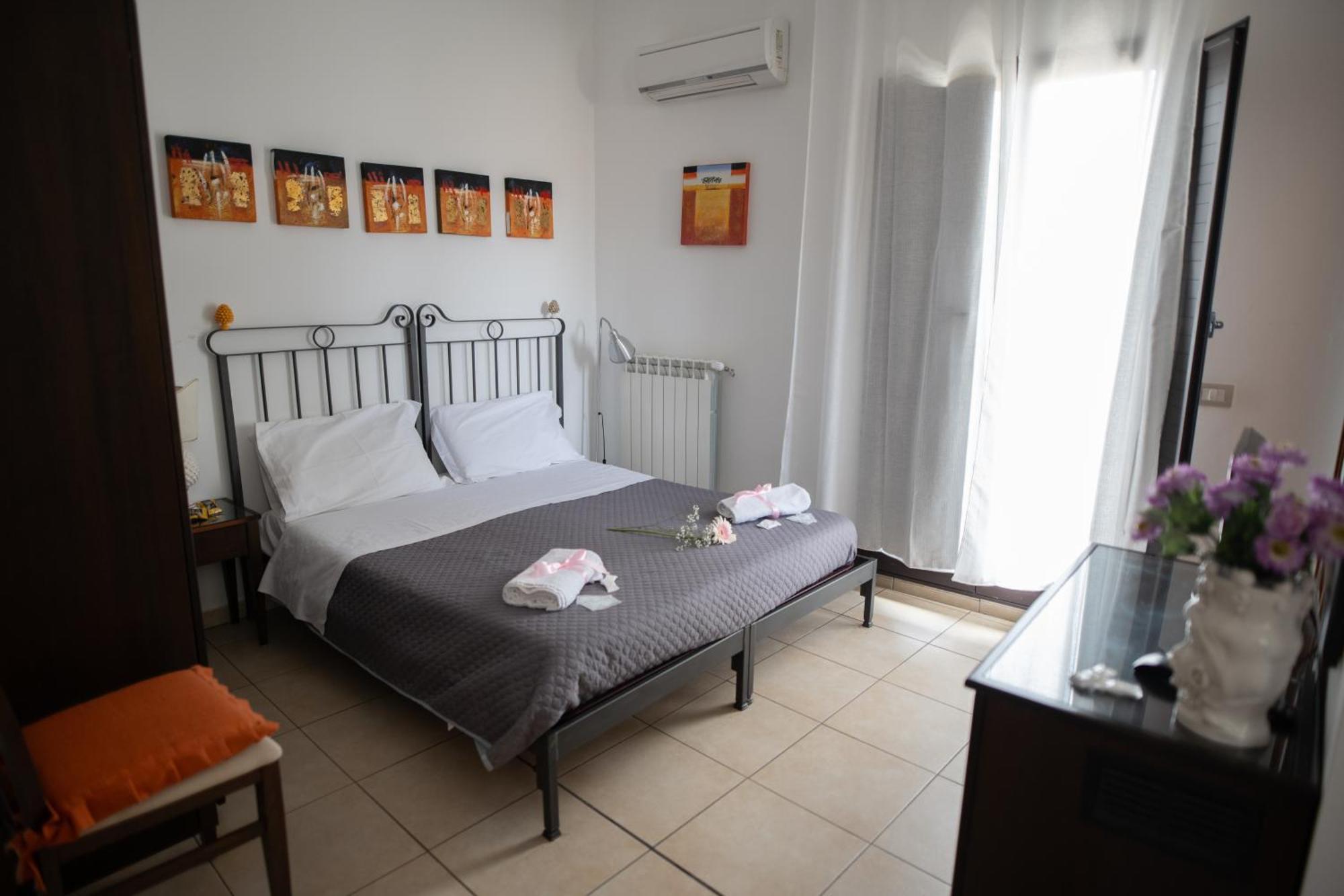 B&B Regina Carolina Caltagirone Exterior photo